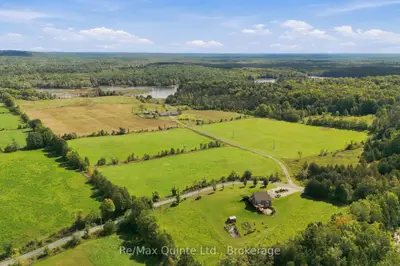 1128 Island Road, Tudor And Cashel, On K0k 2k0