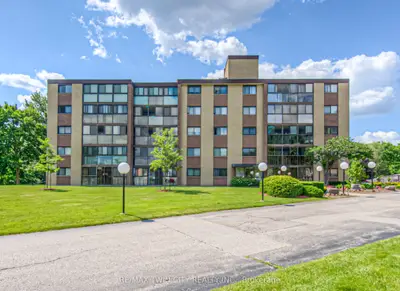 380 Champlain Boulevard 205, Cambridge, On N1r 7j6