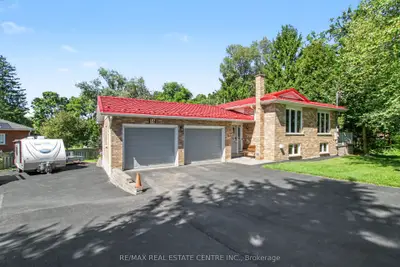 16 Main Street, North Dumfries, On N0b 1e0