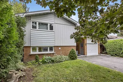 1174 Bonnie Crescent, Belair Park - Copeland Park And Area, On K2c 1z5