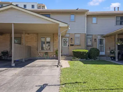 25 ERICA Crescent 16, London South, ON N6E 3R6