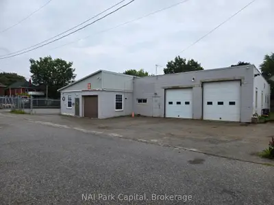 15 Smith Avenue, Guelph, On N1e 5v4
