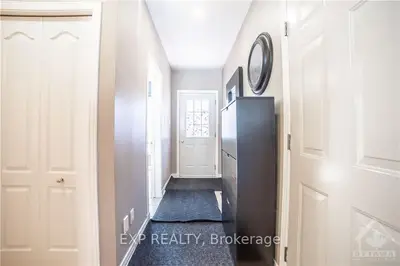 40 ALAMEDA Way, Barrhaven, ON K2J 5B3
