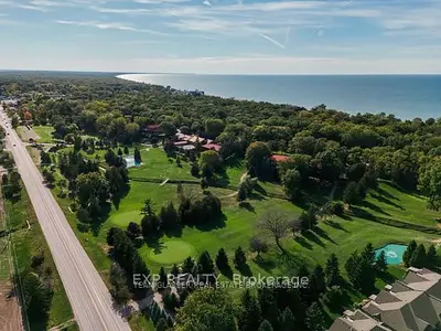 146 Dearing Drive, South Huron, On N0m 1t0