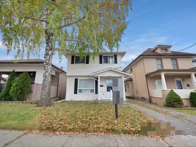 10 Gibson Place, St. Catharines, On L2r 1n7