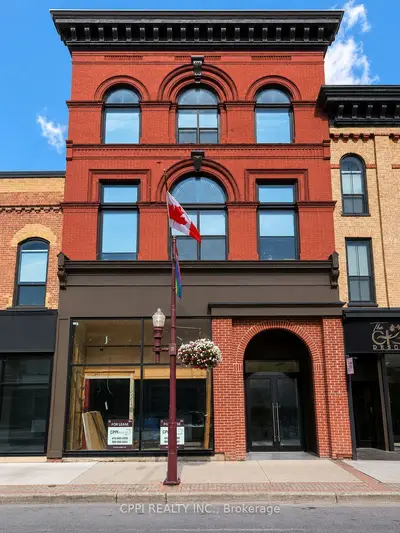 368 George Street N, Peterborough, On K9h 3r3