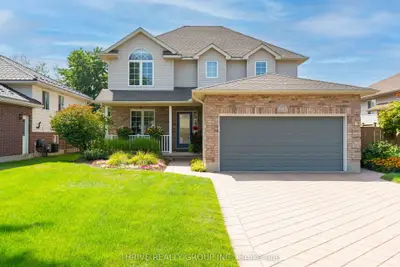 175 Forest Grove Crescent, Thames Centre, On N0l 1g3