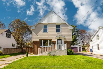 71 Victoria Avenue N, Kawartha Lakes, On K9v 4g8