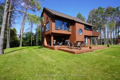 215 Fifth Line Dummer South Road, Douro-dummer, On K0l 3a0