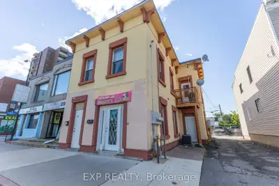 288 Montreal Road 3, Vanier And Kingsview Park, On K1l 6b9