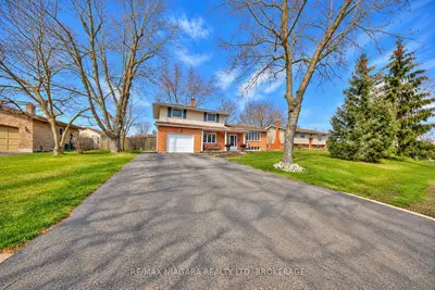 953 Grandview Road, Fort Erie, On L2a 5r4
