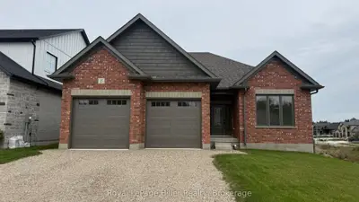 25 Avery Place, Perth East, On N0k 1m0