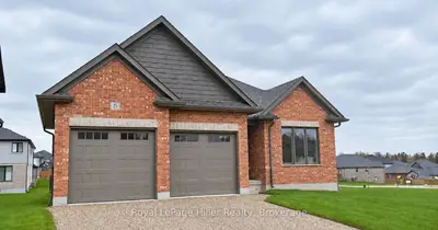 25 Avery Place, Perth East, On N0k 1m0
