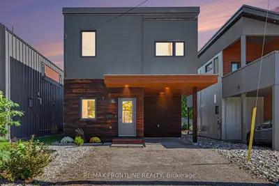 53 Arthur Street, Perth, On K7h 1n4