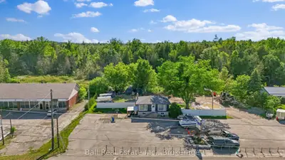 3171 Lakefield Road, Selwyn, On K9j 6x5