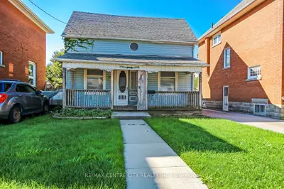 45 Locust Street, St. Thomas, On N5r 2c2