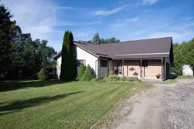 9870 Creek Road, Minto, On N0g 1m0