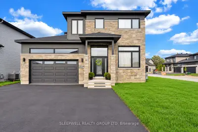 447 Annette Drive B, Russell, On K0a 1w0