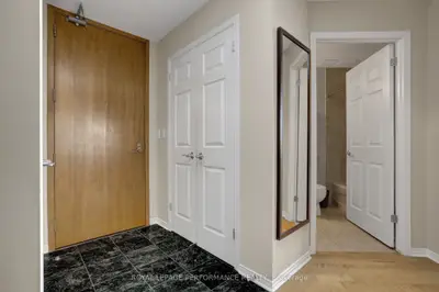 38 Metropole Private 2603, Westboro - Hampton Park, On K1z 1e9
