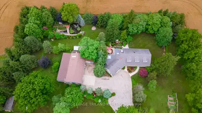 2416 Sunningdale Road W, London North, On N6h 5l2