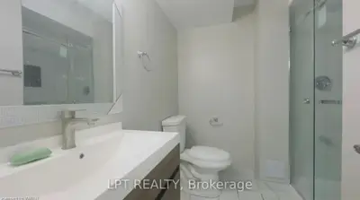 26 Activa Avenue Lower, Kitchener, On N2e 3r2