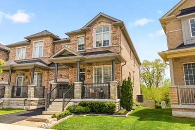 57 Riverwalk Drive, Hamilton, On L8b 1x3