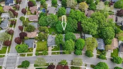 Detached in London North