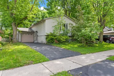 1588 ALDERSBROOK Road, London North, ON N6G 2Z3