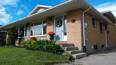 102 Lee Avenue, North Bay, On P1a 2j9