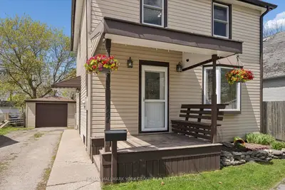 27 St Paul Street, Kawartha Lakes, On K9v 1s3