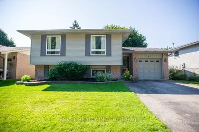 27 Myrtleville Drive, Brantford, On N3v 1b9