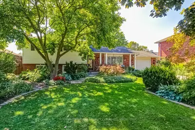 14 Confederation Drive, Niagara-on-the-lake, On L0s 1j0