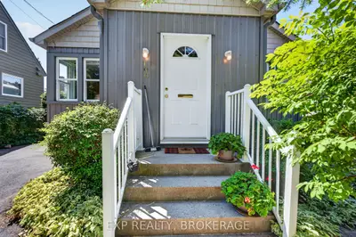 100 Regent Street, Kingston, On K7l 4j8