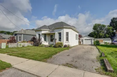 54 Barwick Street, St. Thomas, On N5p 2a1