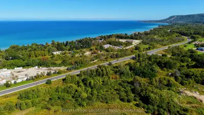 31 Clark Street, Blue Mountains, On N0h 1j0