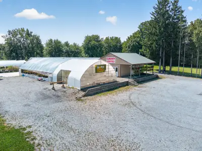 230 Hwy 20 E, Thorold, On L0s 1e6