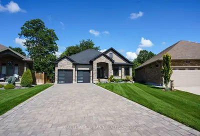 37 Ashby Crescent, Strathroy-caradoc, On N7g 0a7