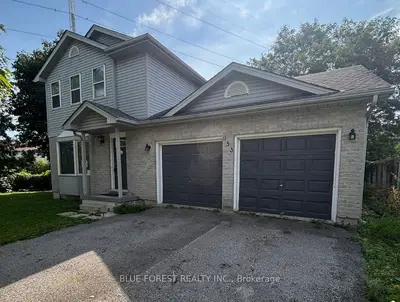 953 Prosperity Court, London East, On N5v 5c7