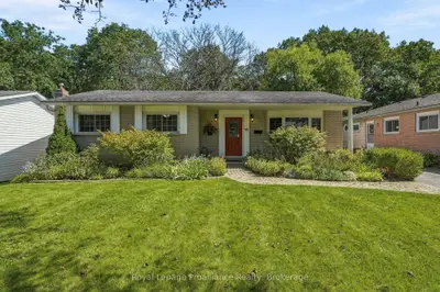 36 Parkview Heights, Quinte West, On K8v 5l7
