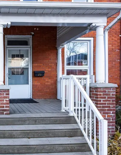 273 Thomas Street, Peterborough, On K9j 5e7