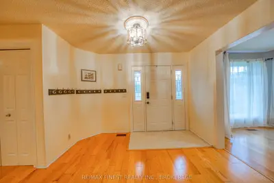 719 Woodside Drive, Kingston, On K7p 2r4