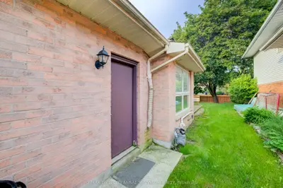 135 Brierdale Drive, Kitchener, On N2a 3s8