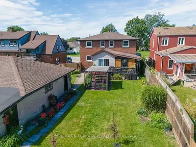 137 Wellington Street, Port Colborne, On L3k 2k1
