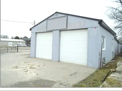 676 Lorne Avenue E, Stratford, On N5a 6s5