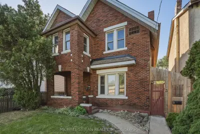 84 West Avenue S, Hamilton, On L8n 2s3