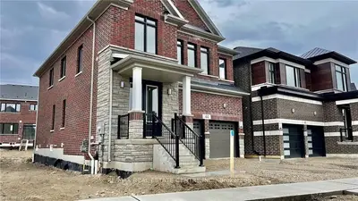 44 Blackburn Street, Cambridge, On N1s 0e1
