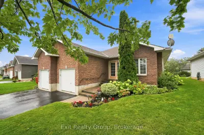 26 Aletha Drive, Prince Edward County, On K0k 3l0