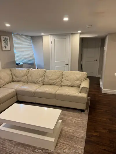 56 Siebert Avenue 2, Kitchener, On N2c 2a7