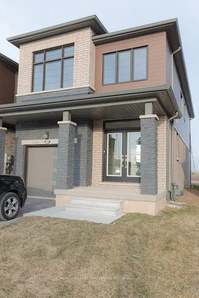 386 Barker Parkway, Thorold, On L2e 6s4