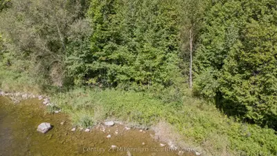 28 Roger's Crescent, South Bruce Peninsula, On N0h 2t0